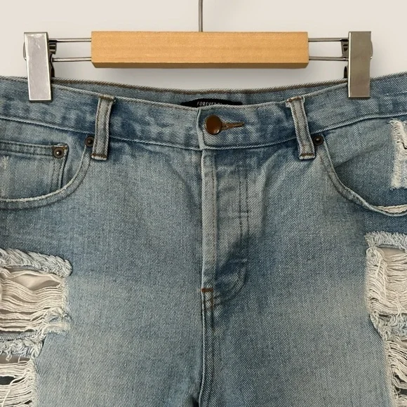 Forever 21 Distressed Denim Shorts - Picture 2 of 8